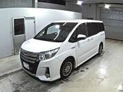 2016 TOYOTA NOAH