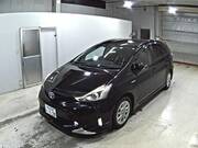 2015 TOYOTA PRIUS ALPHA