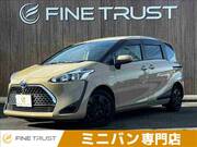 2020 TOYOTA SIENTA
