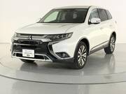 2018 MITSUBISHI OUTLANDER