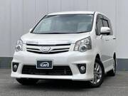 2012 TOYOTA NOAH