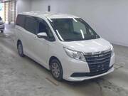 2017 TOYOTA NOAH X
