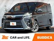 2018 TOYOTA VOXY