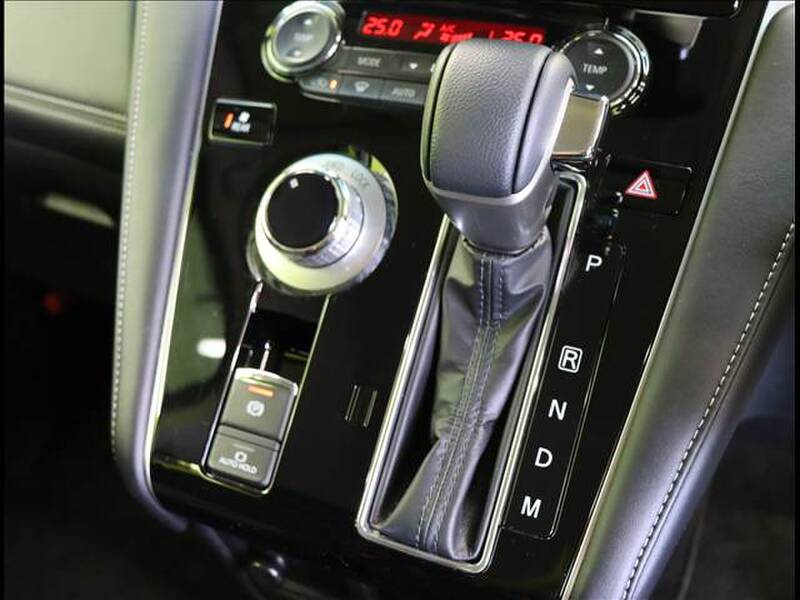 2025 MITSUBISHI DELICA D5 for sale - photo 9
