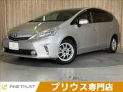 2011 TOYOTA PRIUS ALPHA