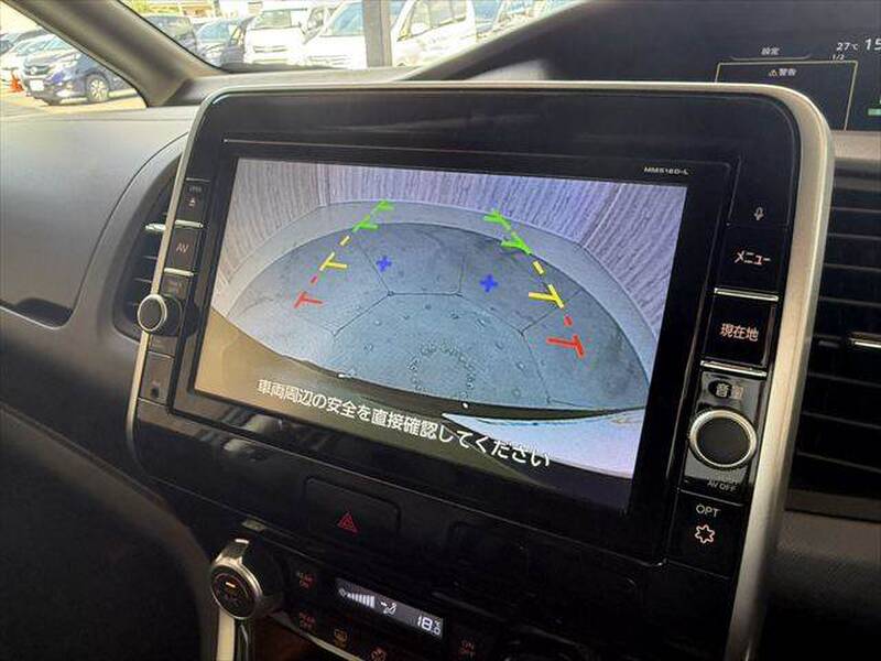 2019 NISSAN SERENA for sale - photo 7