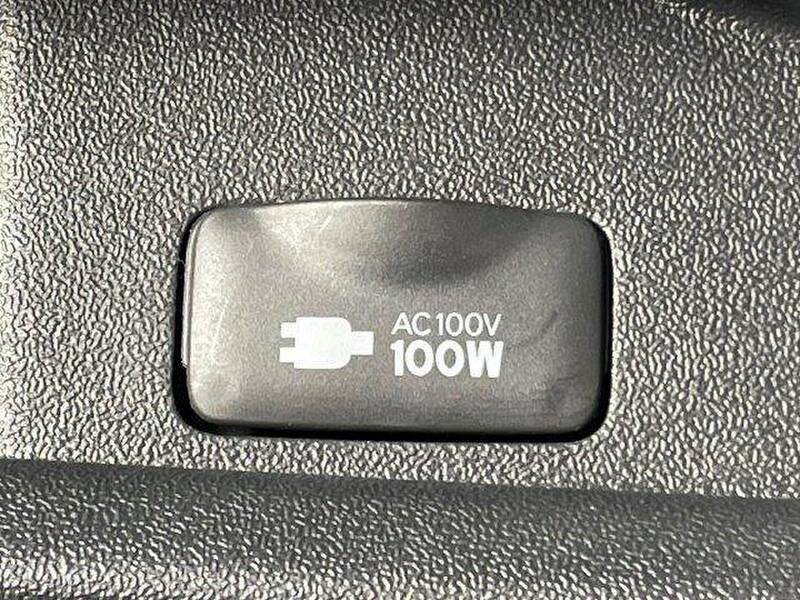 2024 TOYOTA HIACE VAN for sale - photo 9