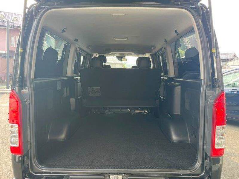 2018 TOYOTA HIACE VAN for sale - photo 11