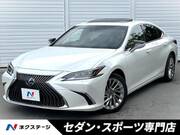 2019 LEXUS ES