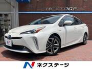 2019 TOYOTA PRIUS