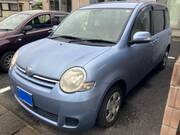 2011 TOYOTA SIENTA X