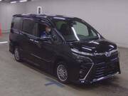 2021 TOYOTA VOXY