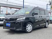 2019 TOYOTA VOXY