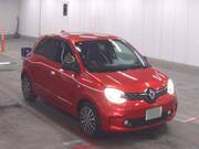 2021 RENAULT TWINGO