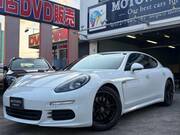 2015 PORSCHE PANAMERA
