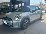 2022 BMW MINI