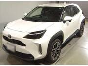 2021 TOYOTA YARIS CROSS