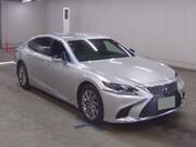 2018 LEXUS LS
