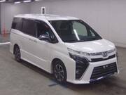 2018 TOYOTA VOXY