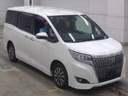 2017 TOYOTA ESQUIRE