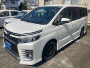 2014 TOYOTA VOXY