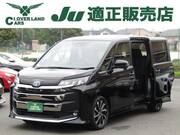 2022 TOYOTA NOAH