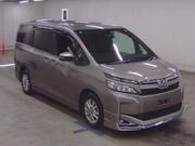 2019 TOYOTA VOXY