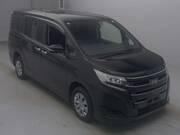 2019 TOYOTA NOAH