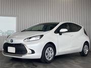 2022 TOYOTA AQUA