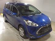 2022 TOYOTA SIENTA