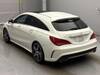 MERCEDES BENZ CLA-CLASS Shooting Brake