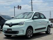 2021 RENAULT TWINGO