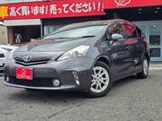 2013 TOYOTA PRIUS ALPHA S