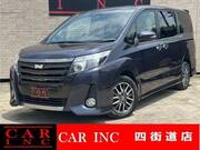 2017 TOYOTA NOAH