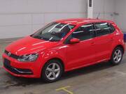 2015 VOLKSWAGEN POLO