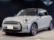 2021 BMW MINI