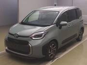 2023 TOYOTA SIENTA