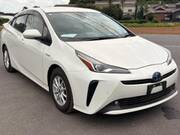 2019 TOYOTA PRIUS S