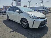 2017 TOYOTA PRIUS ALPHA
