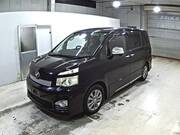 2012 TOYOTA VOXY