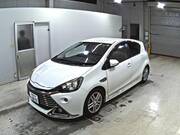 2014 TOYOTA AQUA