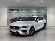 2025 VOLVO V60