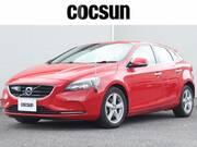 2013 VOLVO V40