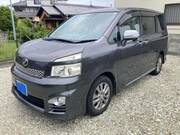 2012 TOYOTA VOXY