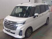 2020 TOYOTA ROOMY