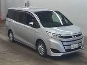 2020 TOYOTA NOAH