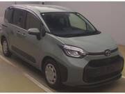 2023 TOYOTA SIENTA G