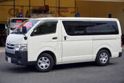 2015 TOYOTA HIACE VAN