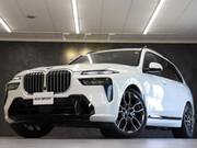 2023 BMW X7