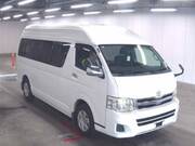 2010 TOYOTA HIACE WAGON